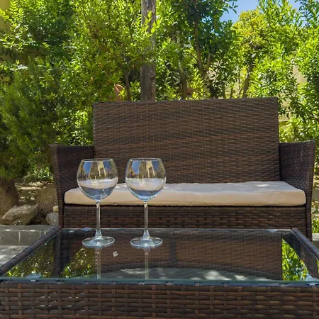 Residenza Sanna With Garden By Sardinianworld Lejlighed